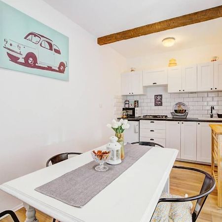 Vacation Home Korina Сен Екстериор снимка