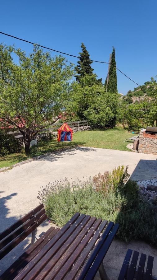 Vacation Home Korina Сен Екстериор снимка